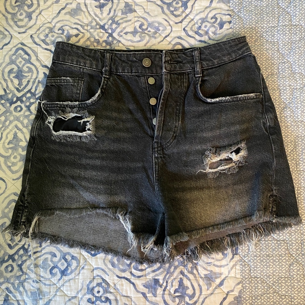 Zara High rise ripped shorts